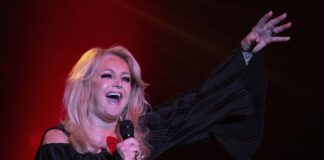 bonnie tyler singer1 1200x630.jpg