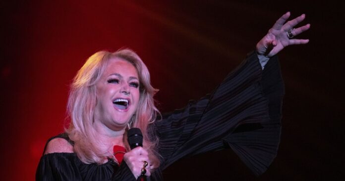 bonnie tyler singer1 1200x630.jpg