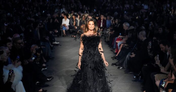 cindy crawford 1200x630.jpg