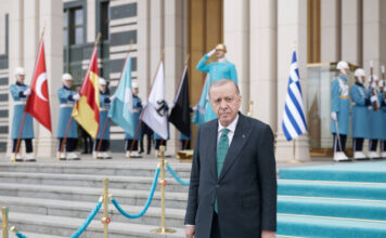 erdogan tourkia 1200x630.jpg