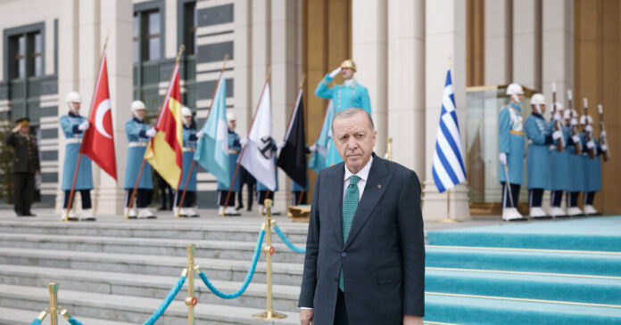 erdogan tourkia 1200x630.jpg