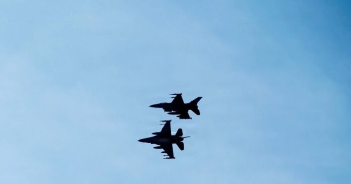 f 16 jets usaf 1200x630.jpg