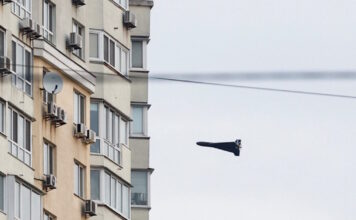 geran shahed drone ukraine russia reuters 1200x630.jpg