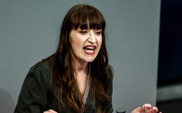 german mp die linke epa 1200x630.jpg