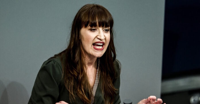 german mp die linke epa 1200x630.jpg