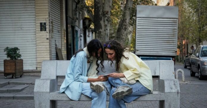 iran internet 1 1200x630.jpg