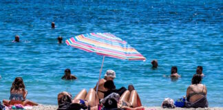 kairos paralia 1 1200x630.jpg