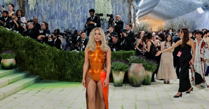 kim kardashian 1 1200x630.jpg