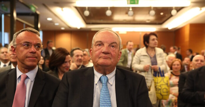 kostas karamanlis1 1200x630.jpg