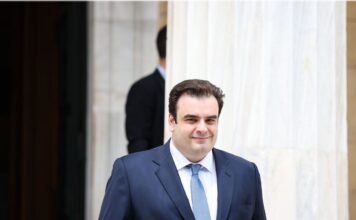 kyriakos Pierrakakis 1 2.jpg
