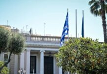 «Σηκώνουν μανίκια» στο Μέγαρο Μαξίμου: Ο στόχος της αυτοδυναμίας, η διαιρεμένη αντιπολίτευση και τα νέα κόμματα Τσίπρα και Καρυστιανού megaro maximou 20042026 1200x630.jpeg