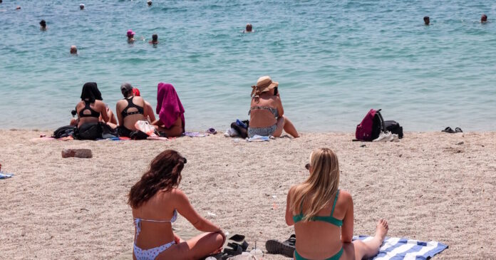 paralia eurokinissi 1 1200x630.jpg