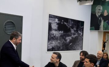 pasok androulakisdoukas 1200x630.jpg