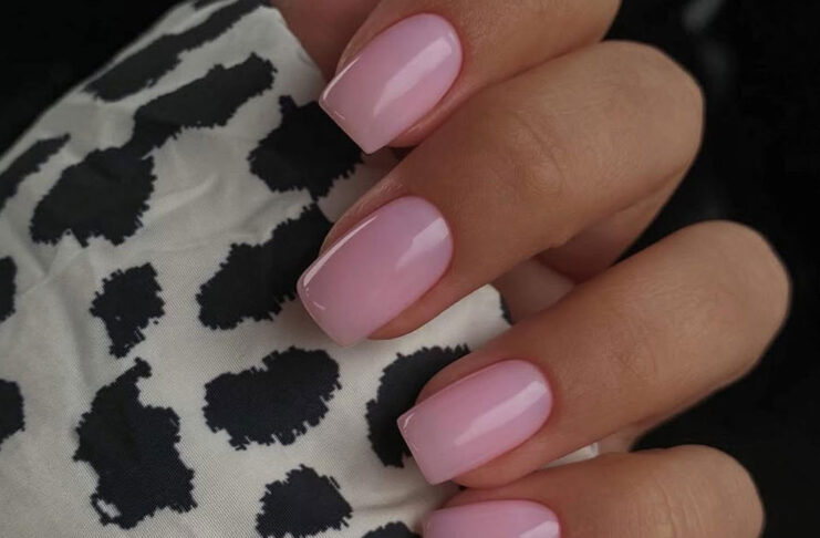 pinknails.jpg