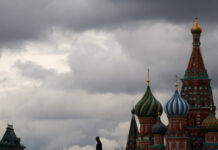 red square r 1200x630.jpg