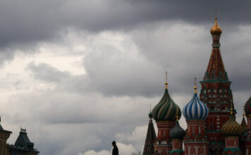 red square r 1200x630.jpg