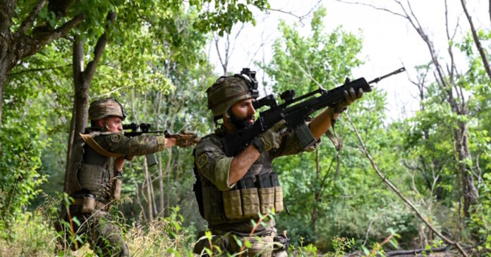 spanish soldiers usarmy 1200x630.jpg