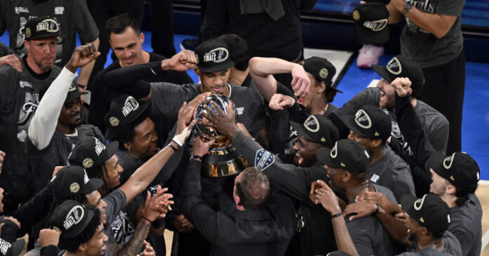 spurs 1200x630.jpg