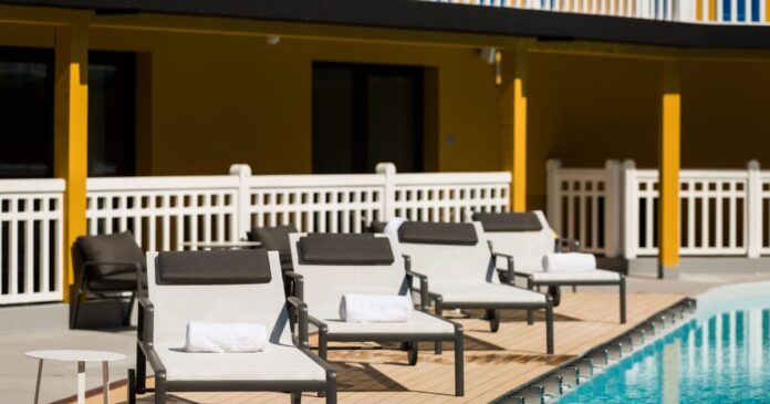 sun lounger 1200x630.jpg