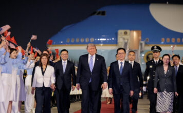 trump beigjing reuters 1200x630.jpg