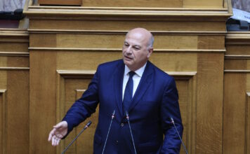tsiaras 1200x630.jpg