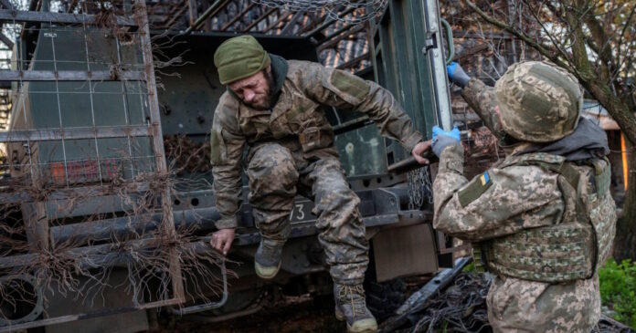ukraine army reuters 1 1200x630.jpg
