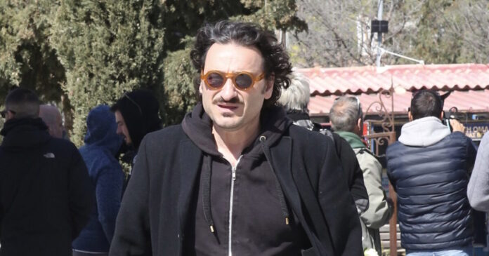 vasilis xaralampopoulos 1200x630.jpg