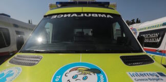 xamogelo tou paidiou asthenoforo 1200x630.jpg