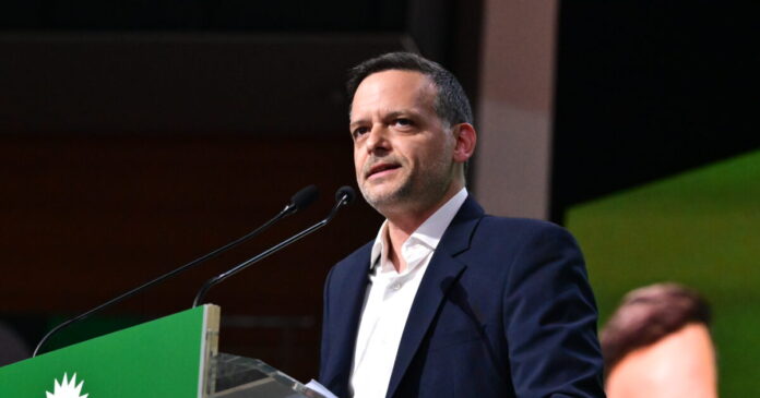xaris doukas 2 1200x630.jpg