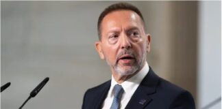 Giannis Stournaras.2.jpg