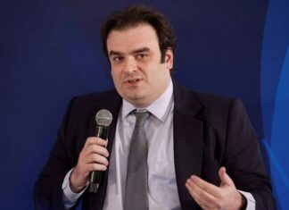 Kyriakos Pierrakakis 1 1.jpg
