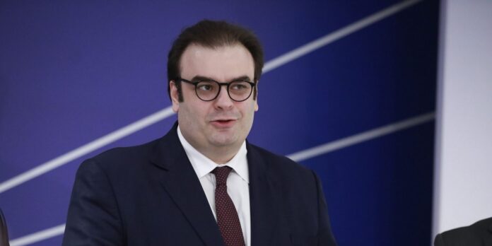Kyriakos-Pierrakakis-1-3.jpg