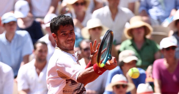 adolfo vallejo reuters 1200x630.jpg