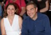 Αλέξης Τσίπρας και Μπέττυ Μπαζιάνα στο θέατρο Λυκαβηττού: Παρακολούθησαν το «Εγώ θα σας τα πω»