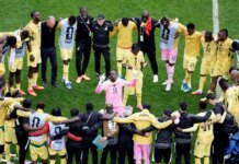 Μουντιάλ 2026: Όλοι οι Γκανέζοι σε έναν κύκλο και στη μέση ο Ασάρι προσεύχεται