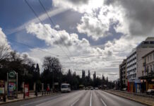 Καιρός αύριο: Στους 34 βαθμούς η θερμοκρασία – Βροχές και καταιγίδες στα ορεινά kairos2 4 1200x630.jpg