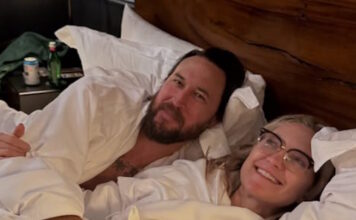 kate hudson 10062026 1200x630.jpg
