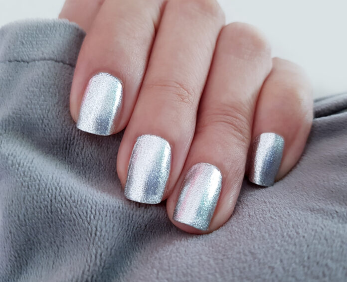 metallic nails 1024x833.jpg