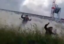 Ολλανδία: Μαθητές παρασύρθηκαν από ισχυρό κύμα που προκάλεσε η καθέλκυση πλοίου
