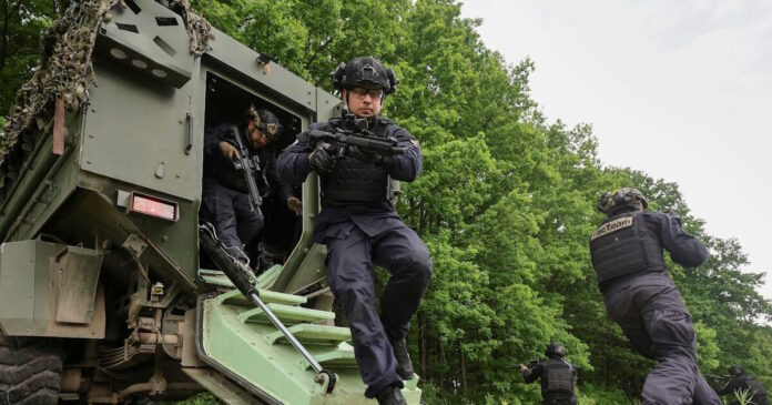 ukraine police 1200x630.jpg
