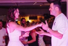 Η Δώρα Παντέλη έκανε pre wedding party – Το φωτογραφικό άλμπουμ από το γλέντι στην Κινέτα και ο χορός
