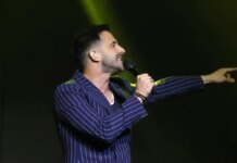 Γιώργος Λιβάνης: Η selfie από το νοσοκομείο και το αισιόδοξο μήνυμα «Όλα καλά»