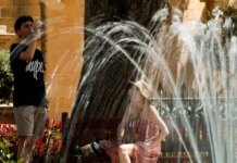 Περίπου τους 10.000 έχουν φτάσει οι θάνατοι από τον καύσωνα στην Ευρώπη, λέει ο ΠΟΥ – Νέα μέτρα αντιμετώπισης