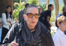 Λίνα Νικολακοπούλου: «Πιστεύω ότι ο έρωτας είναι ένας παράδεισος που περιμένουμε όλοι, αλλά που είναι απαιτητικός»