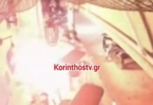 Νεμέα: Βίντεο ντοκουμέντο από τη στιγμή που δύο κουκουλοφόροι βάζουν φωτιά με βενζίνη και αναπτήρα σε καφετέρια