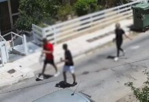 Πώς δρούσε η συμμορία που παρίστανε τους εφοριακούς και ρήμαζε σπίτια με λεία άνω των 440.000 ευρώ – Βίντεο ντοκουμέντο
