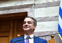 Η ατάκα Μητσοτάκη για το Μουντιάλ με φόντο τις εκλογές: «Η ΝΔ θυμίζει Ισπανία – Οταν έχεις την μπάλα, εσύ βάζεις γκολ»