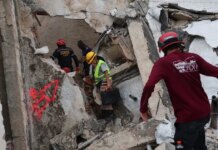 Βενεζουέλα: Στους 2.595 οι νεκροί από τον φονικό σεισμό – «Σβήνουν» οι ελπίδες για τυχόν επιζώντες, χιλιάδες εθελοντές σκάβουν στα χαλάσματα