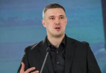 Ουκρανία: Σε εκλογές καλεί ο πρώην υπουργός Άμυνας, Μιχαΐλο Φέντοροφ – Οι δημοσκοπήσεις που δείχνουν «αβεβαιότητα» για Ζελένσκι