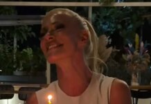 Η Ζέτα Μακρυπούλια γιόρτασε τα γενέθλιά της στο Αίγιο – Η έκπληξη των συναδέλφων της